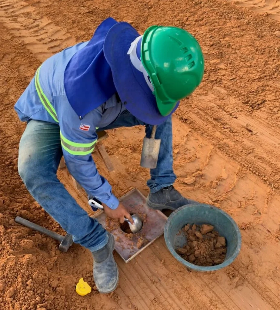Densidad de Campo con Cono de Arena en La Florida: Control Real de Compactación
